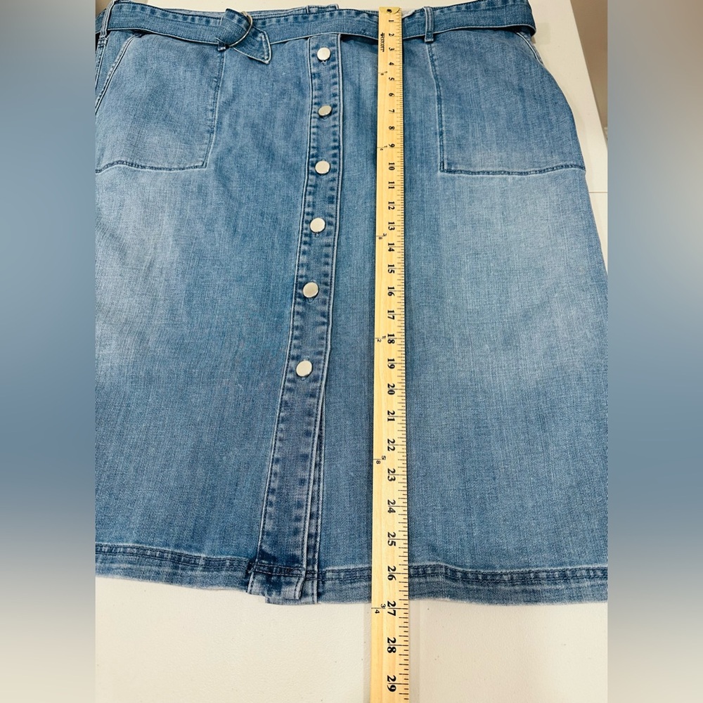 Chico’s Button Front Denim Skirt Size 4 (20) Blue With Removable Belt NWT - Picture 9 of 11